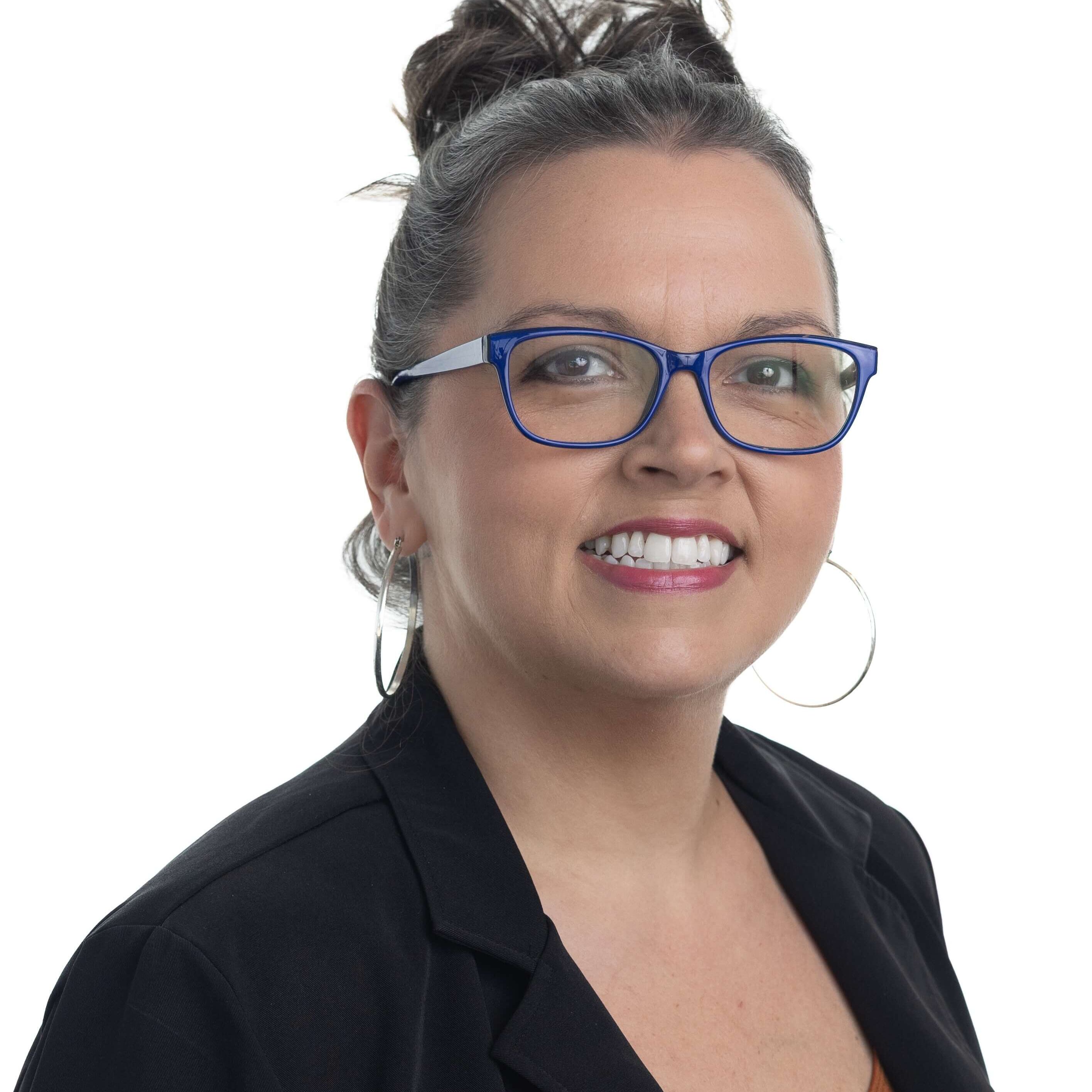 Shasta Collins Headshot 9.15.25